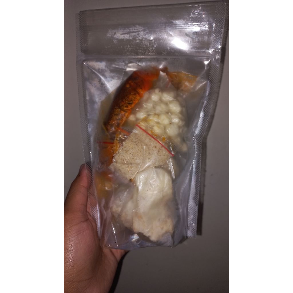 

Cireng Kuah Pedas Topping Lengkap by Kingsnacking