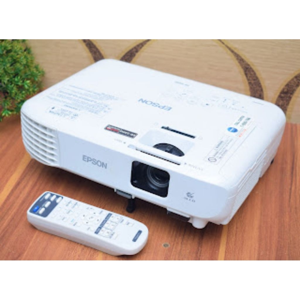 Proyektor Epson EB-S400 bekas - SMT10