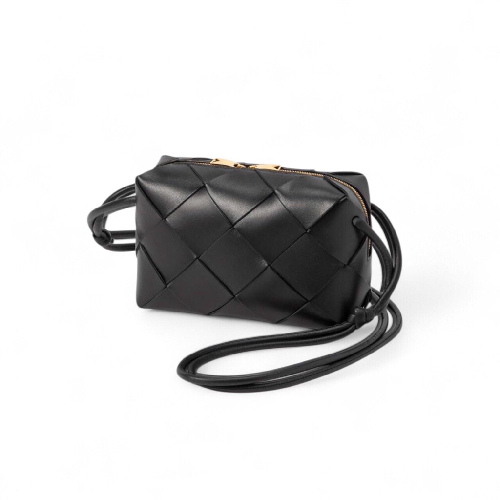 [READY STOCK] BV Small Cassette Camera Bag in Black