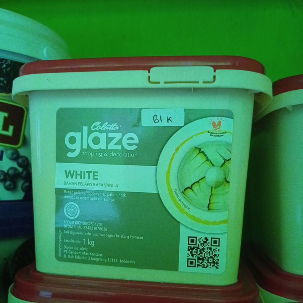 

Glaze Colatta White