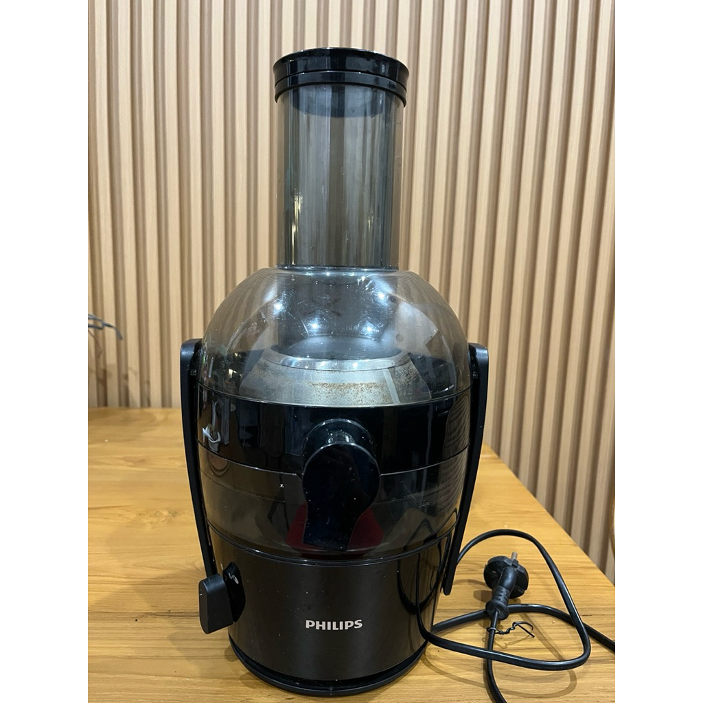 Juicer Philips Tipe HR1855