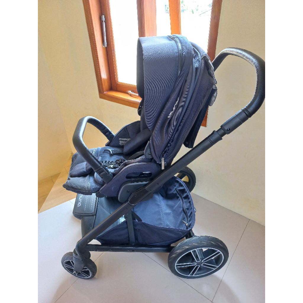 Stroller Nuna Mixx 2 (PRELOVED)