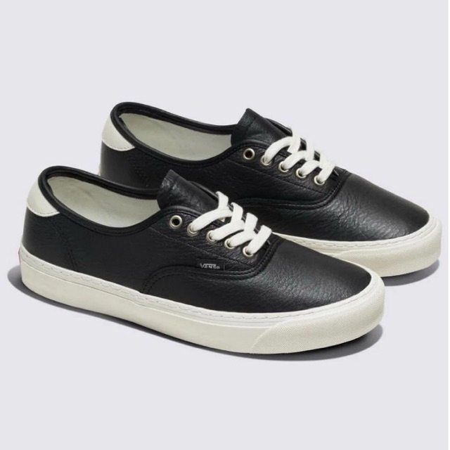 Vans Authentic Lux Leather - Black
