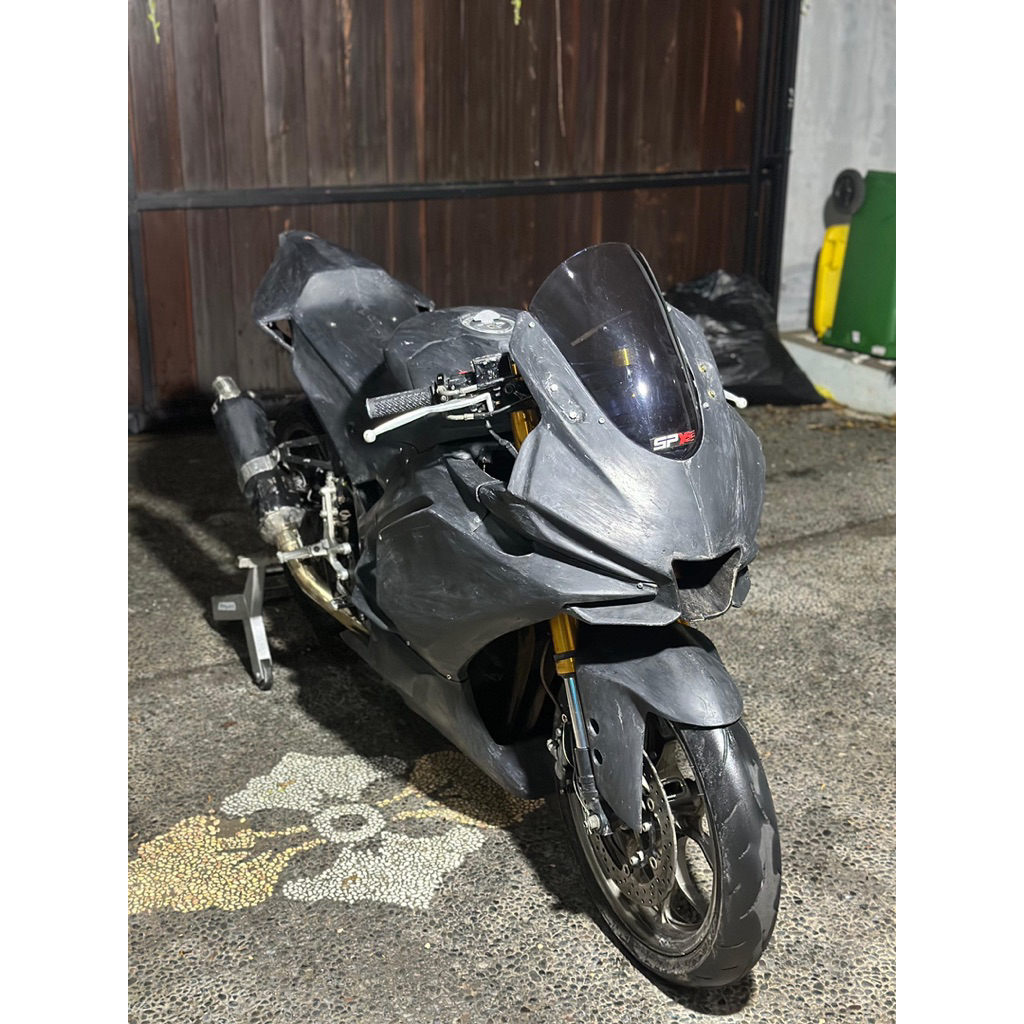 BODY BALAP/COVER BODY YAMAHA R25