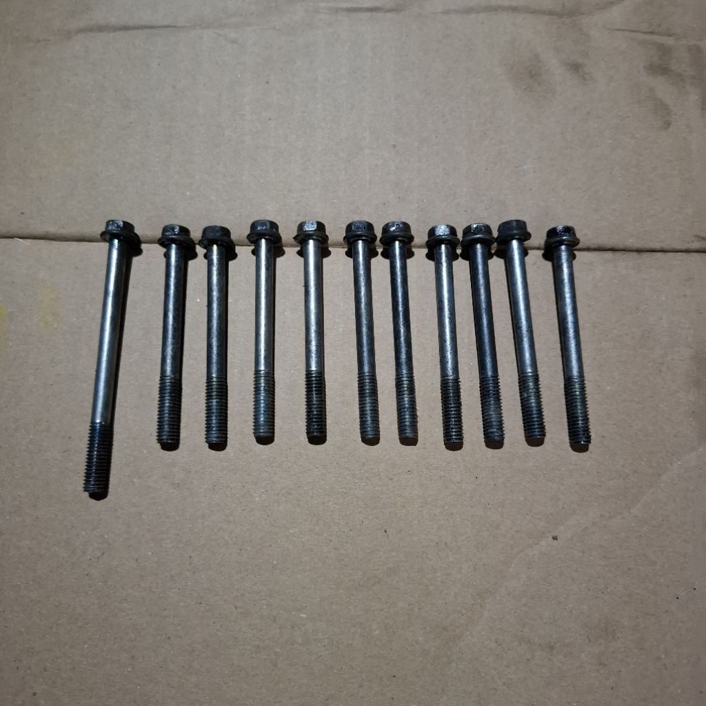 BAUT KRENGKES MESIN BLADE OLD REVO ABSOLUTE REVO FIT KARBU ORIGINAL BAUT KUNCI 8 BAUT CRANKCASE KALT