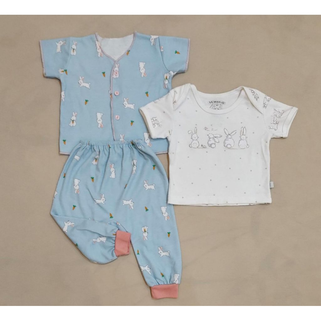 ATASAN DAN SETELAN BAJU BAYI MOTIF RABBIT MERK ICHIGO