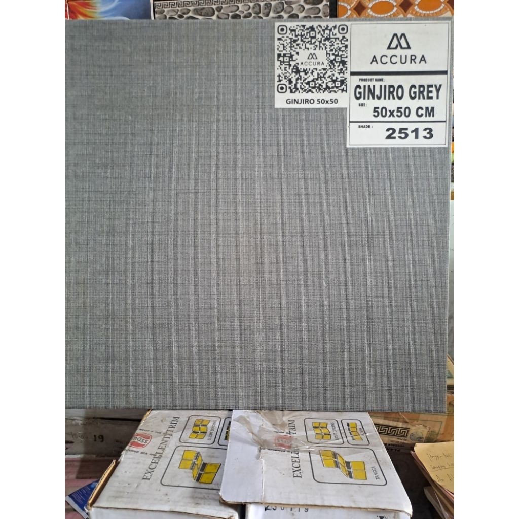 keramik kasar anti slip warna abu abu uk 50x50 by mulia accura