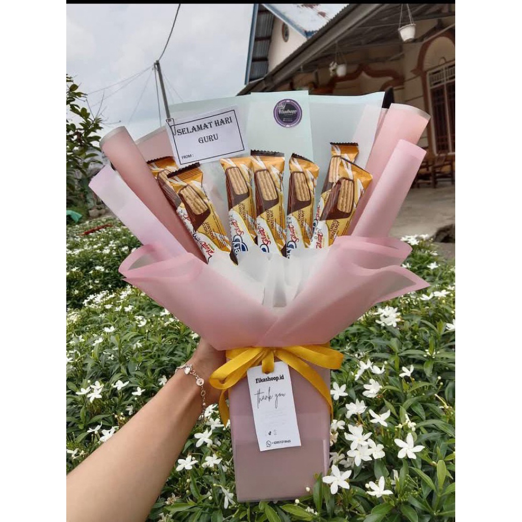 

BUKET SNACK LOW BUDGET