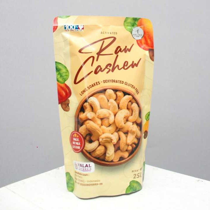 

Raw Activated Cashew Nuts | Kacang Mede Kacang Mete Aktivasi by Arline Farm