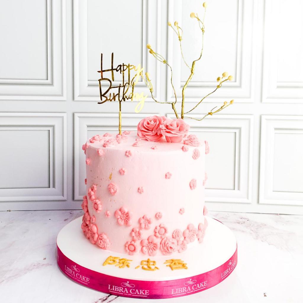 

Kue ulang Tahun/Birthday Cake/Kue Ultah tema Flower/Flower Pink/Flower Cake/Kue Birthday jakarta