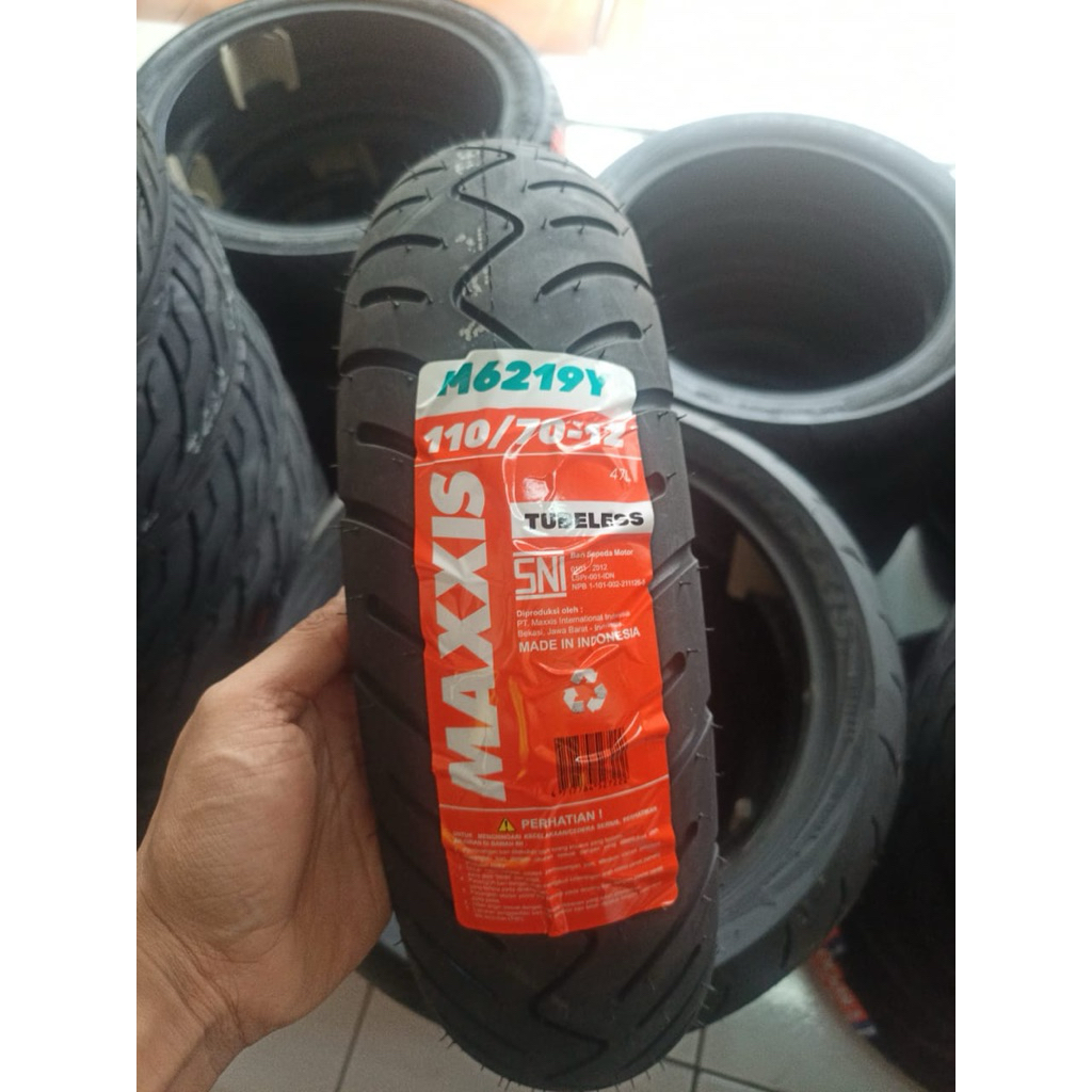 110/70-12 BAN LUAR VESPA MATIC MAXXIS RING 12