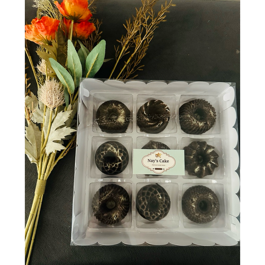 

Bolu Ketan Hitam Keju Lumer Mini 9 pcs