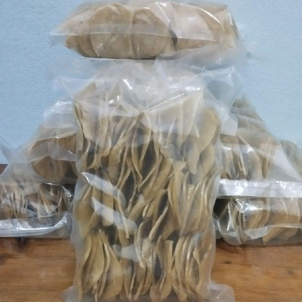 

kerupuk ikan mentah sedang 500gr Camilan Goreng Snack Krupuk Kering