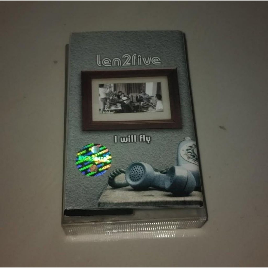 kaset pita Ten 2 five - i Will fly