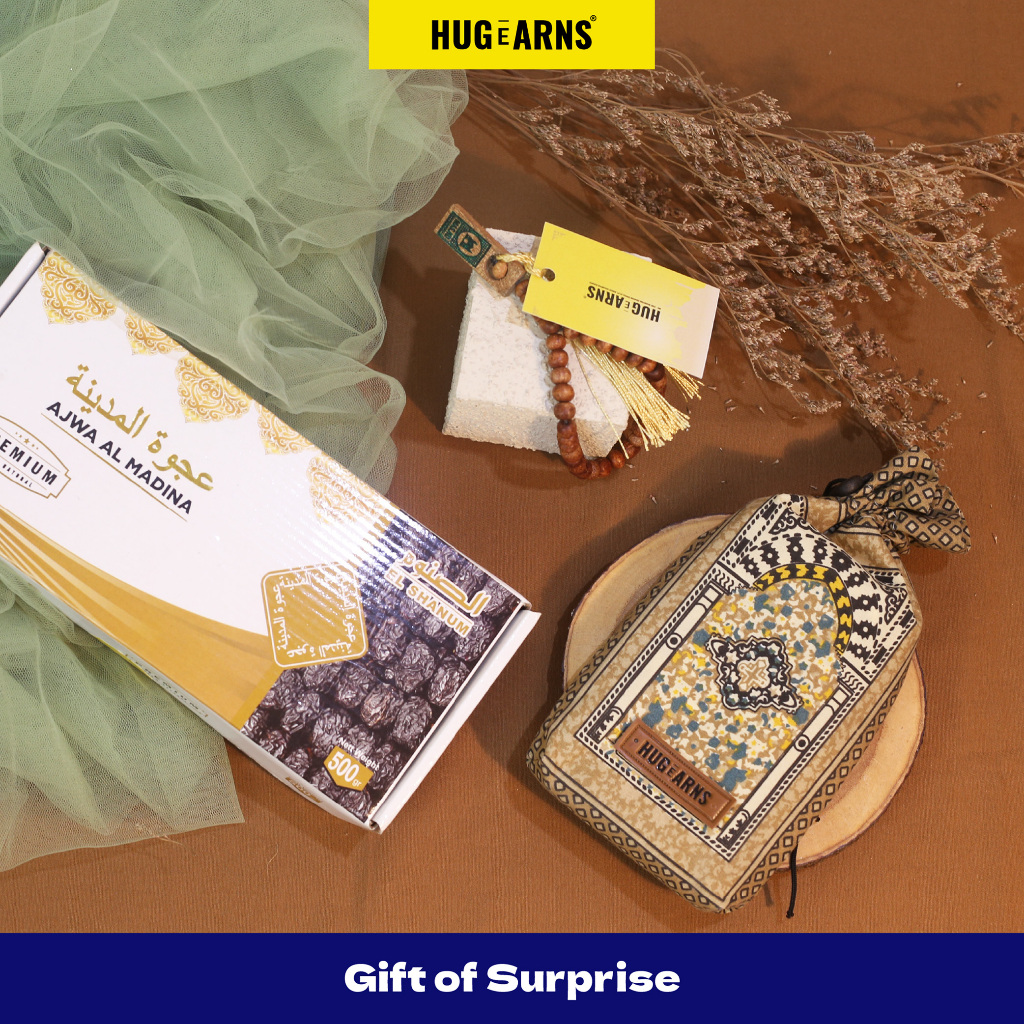 

HUGeARNS - Hampers Muslim 2025 Gift Of Surprise / Hampers Haji Premium / Sajadah / Hampers Pengajian / Hampers Sajadah / Hampers Alat Sholat / Hampers Sajadah Premium / Hampers Umroh Islam / Hampers Haji / Sajadah Hampers / Gift Haji Premium Ibadah