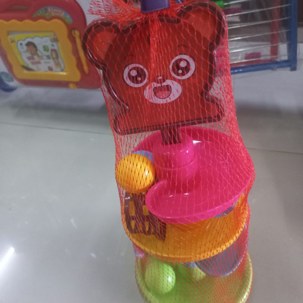 mainan rolling ball beruang kecil