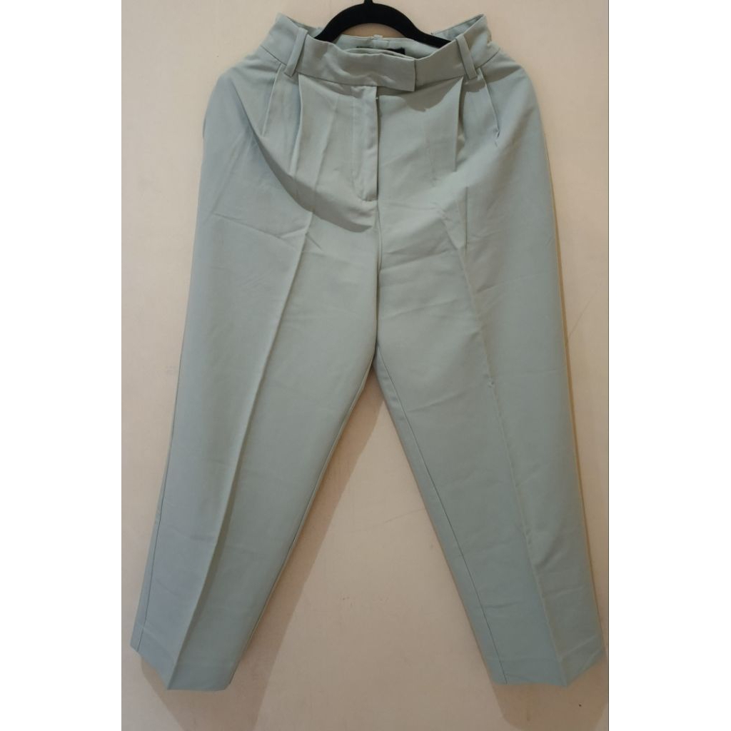 PRELOVED ZARA CELANA PANJANG WANITA