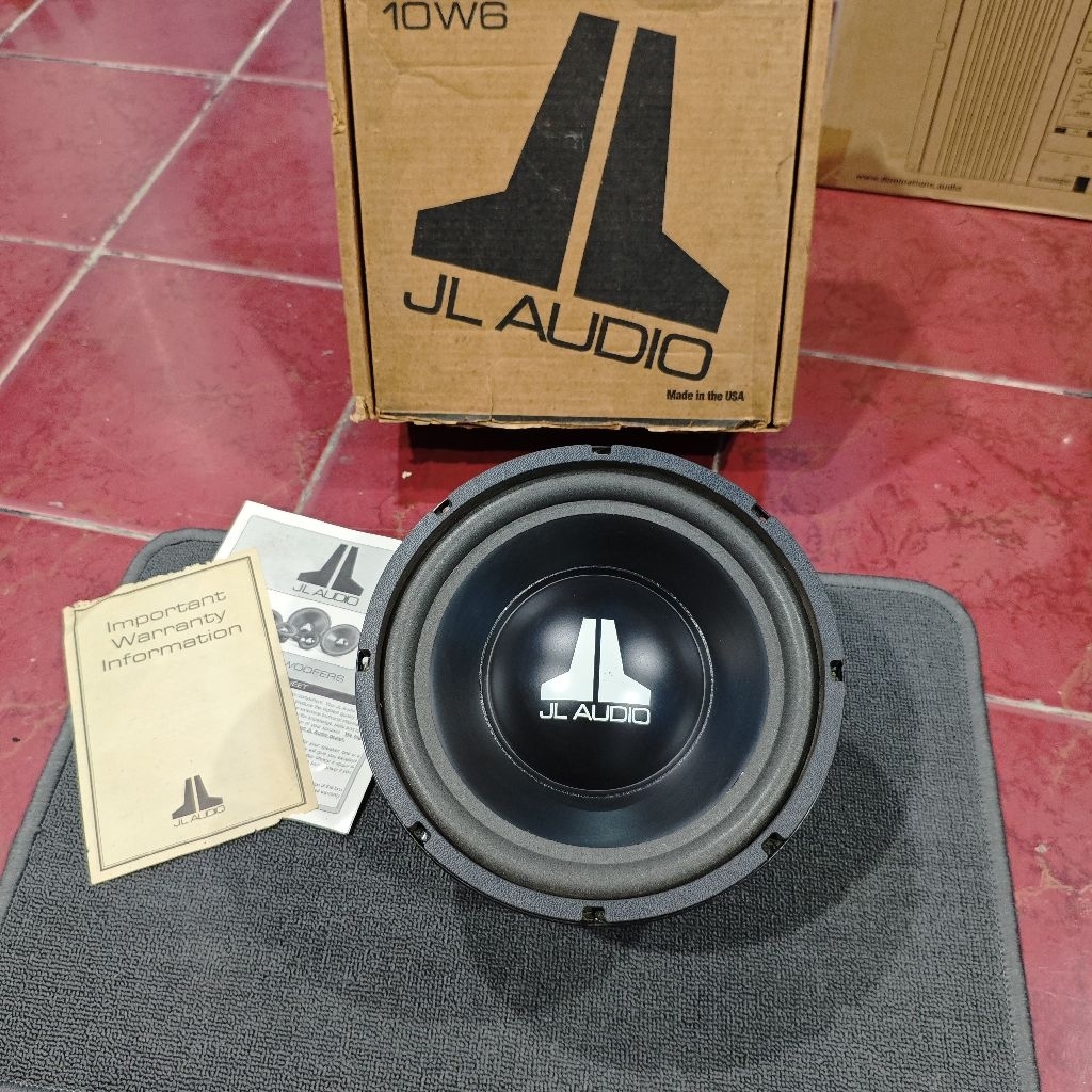 Subwoofer JL audio W6 USA