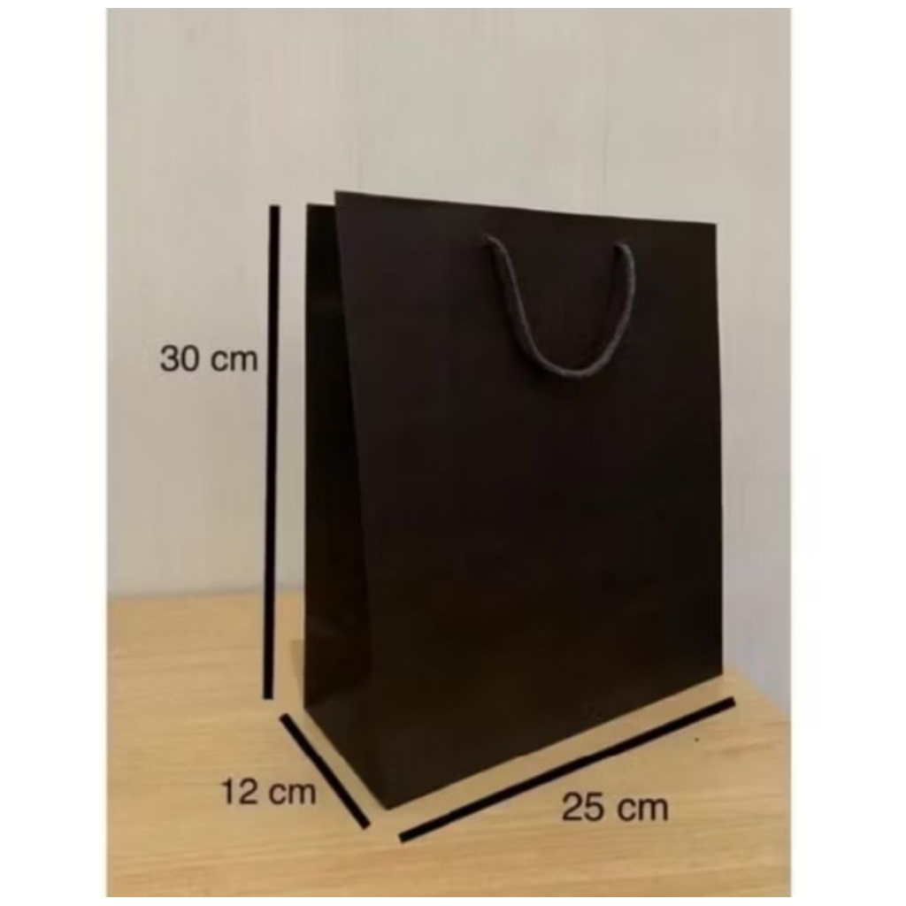 

Papaperbag Uk 25 cmx 30cm x 12cm (khusus yang beli hampers)