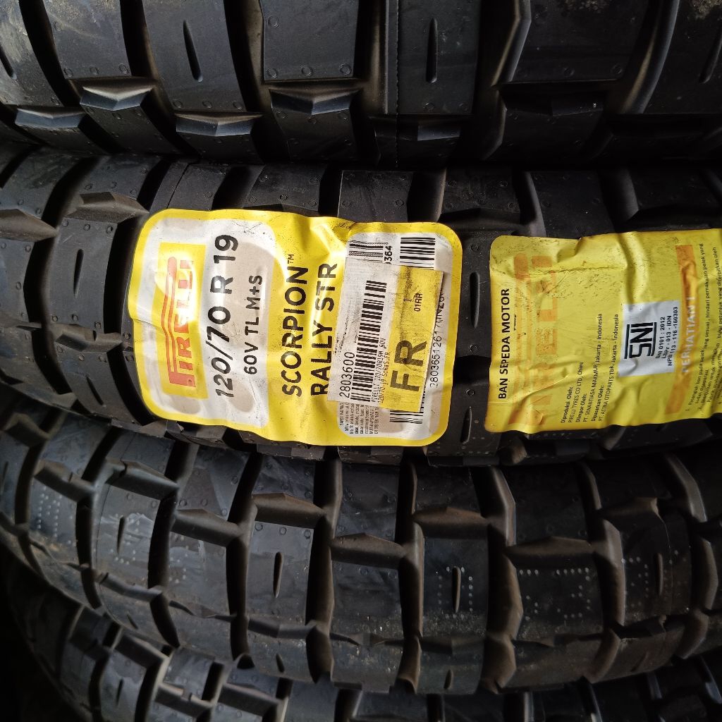 Ban 120/70 ring 19 Pirelli Scorpion Rally STR cuci gudang Pirelli stok Tahun 2017 Baru