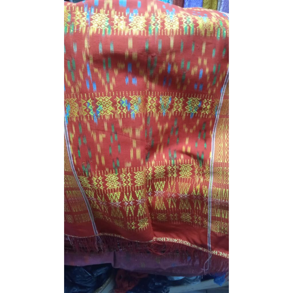 uis nipes ulos Karo perempuan pengantin