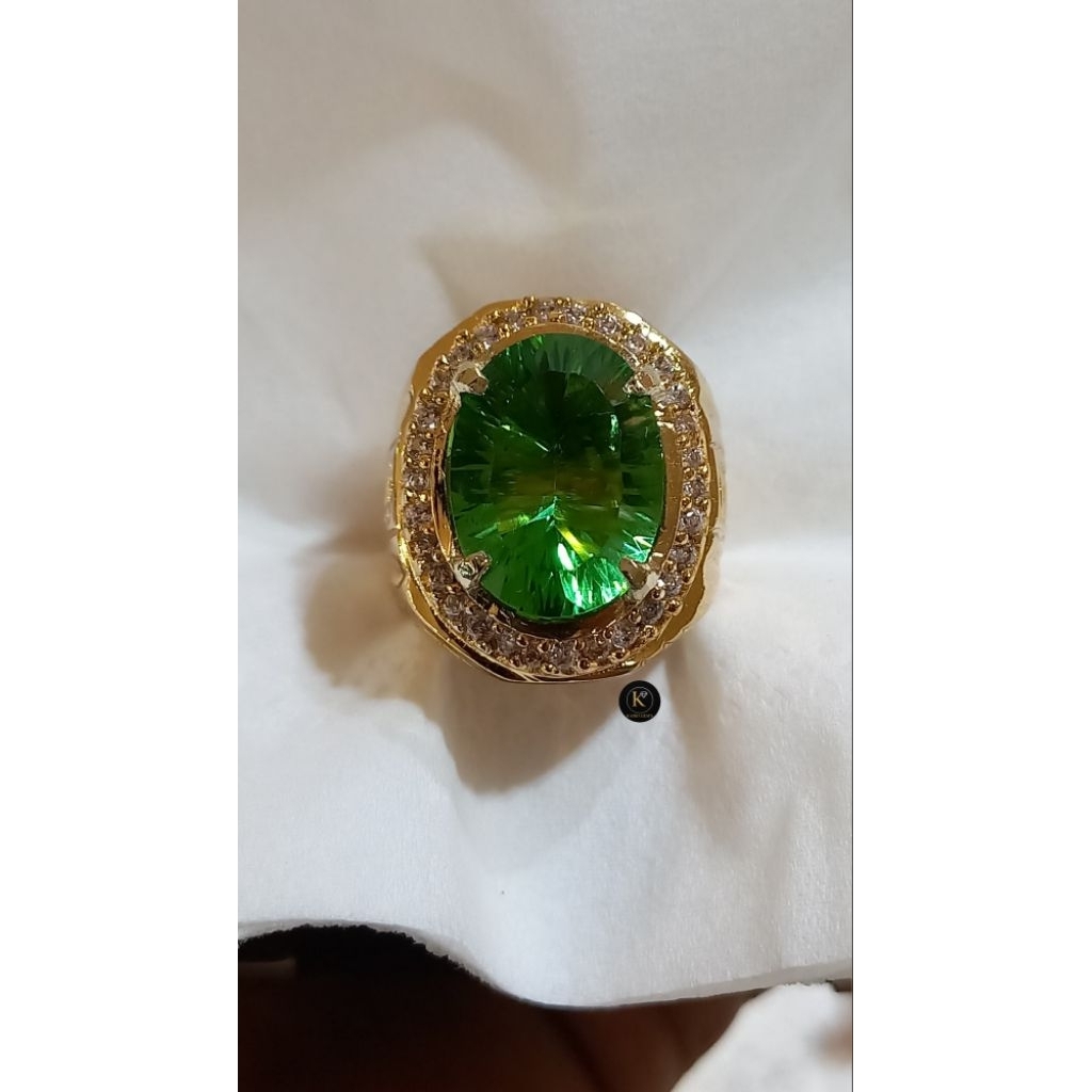 Cincin Batu Permata Moldavite
