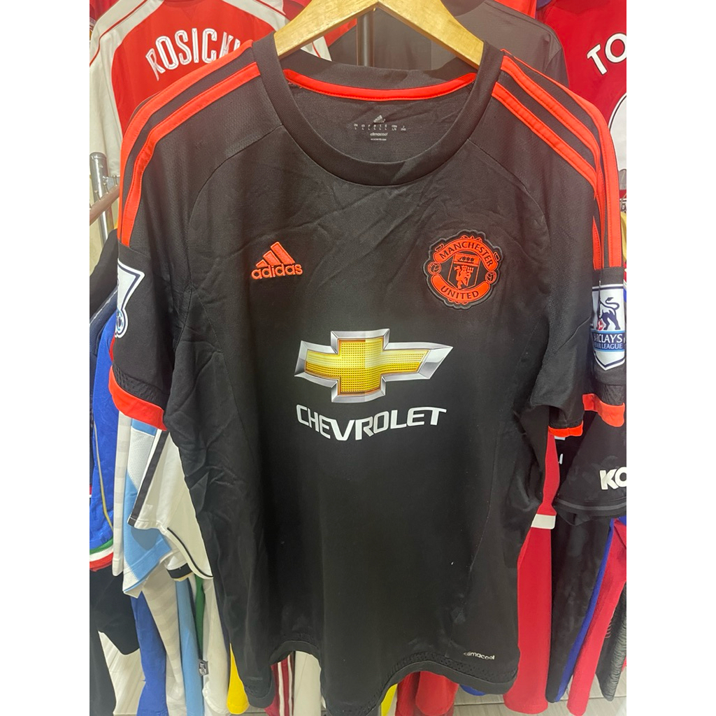 Jersey Manchester United 2015/16