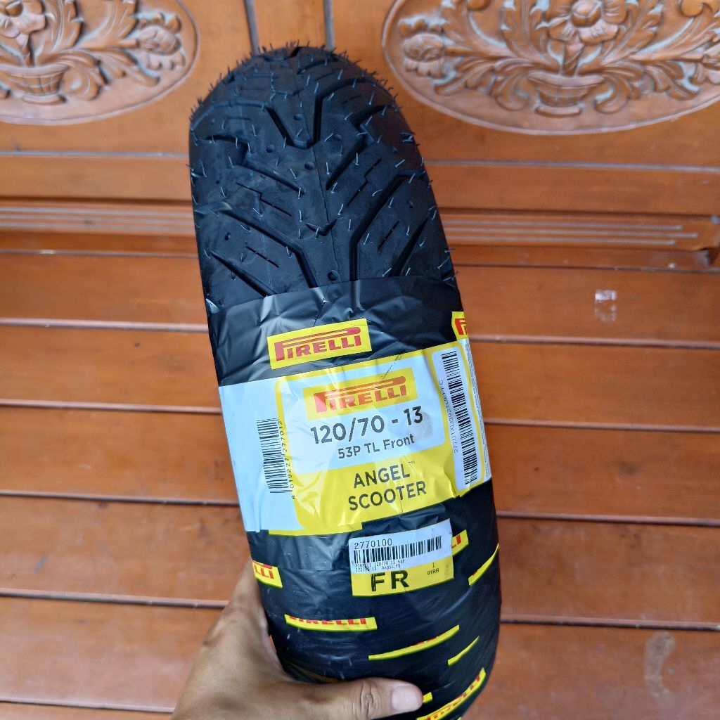 ban Nmax ring 13 120/70 Pirelli Angel scooter kondisi baru Cuci Gudang stok Tahun 2021