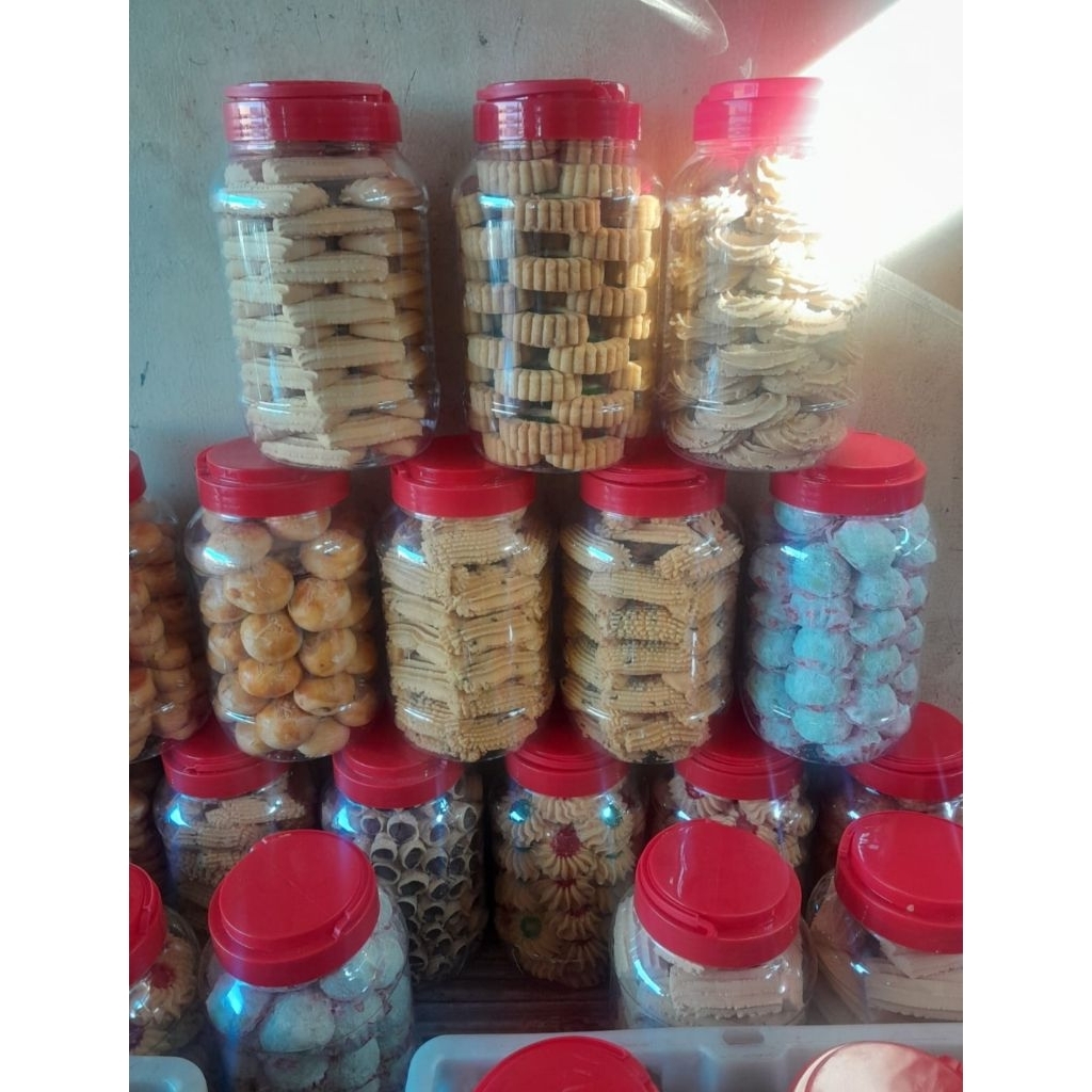 

kue kering khas madura