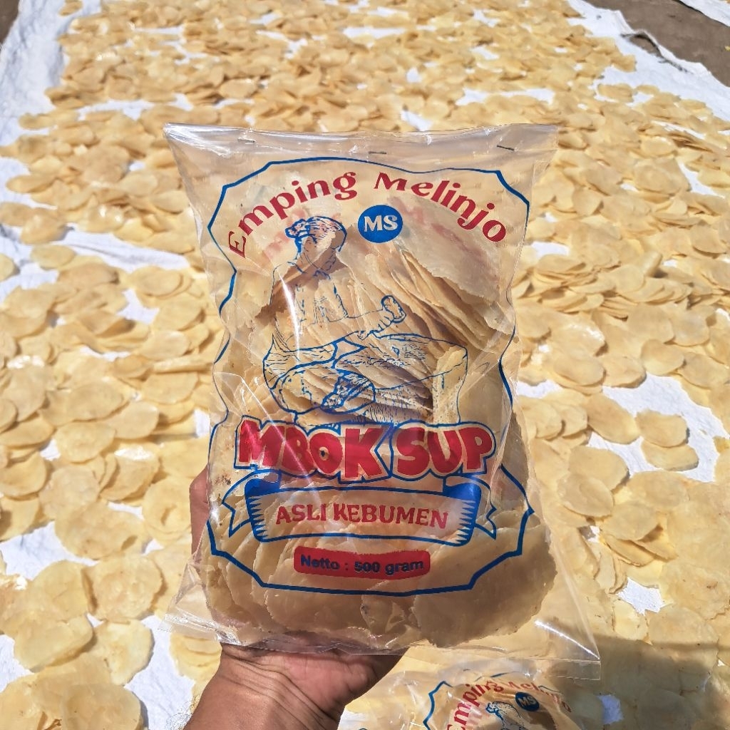 

Emping Mlinjo Asli Kebumen Besar 1kg