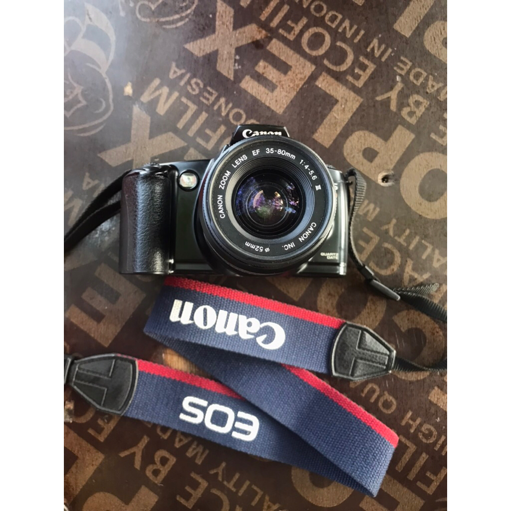 Kamera Analog Canon