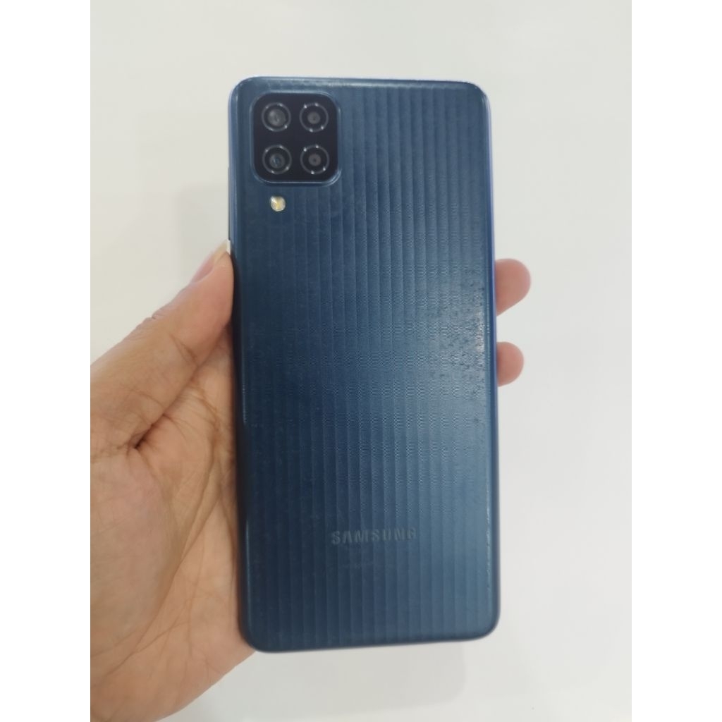 Samsung galaxy M12 4/64gb hp saja