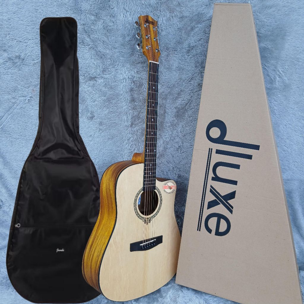 Gitar dluxe DW-110 Akustik Original { Dreadnought Cutaway }