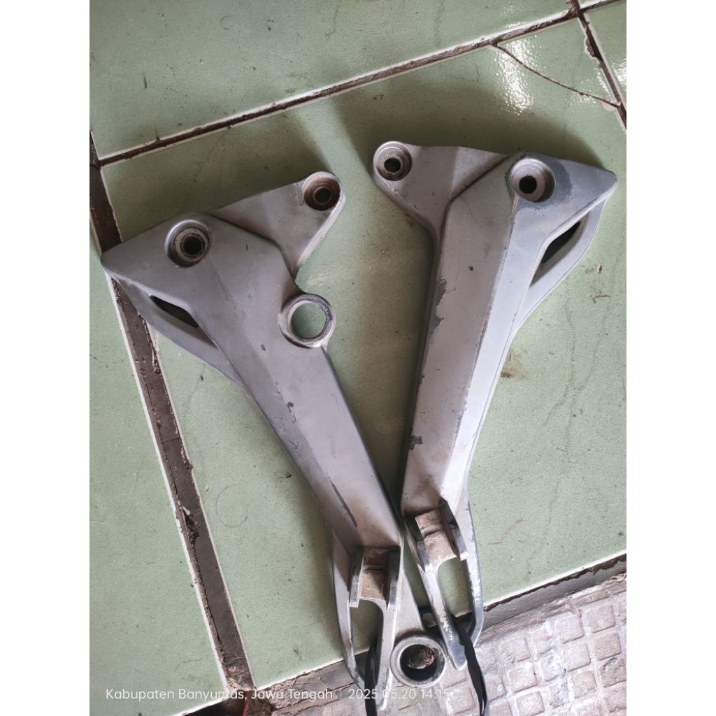 Footstep Suzuki Smash New