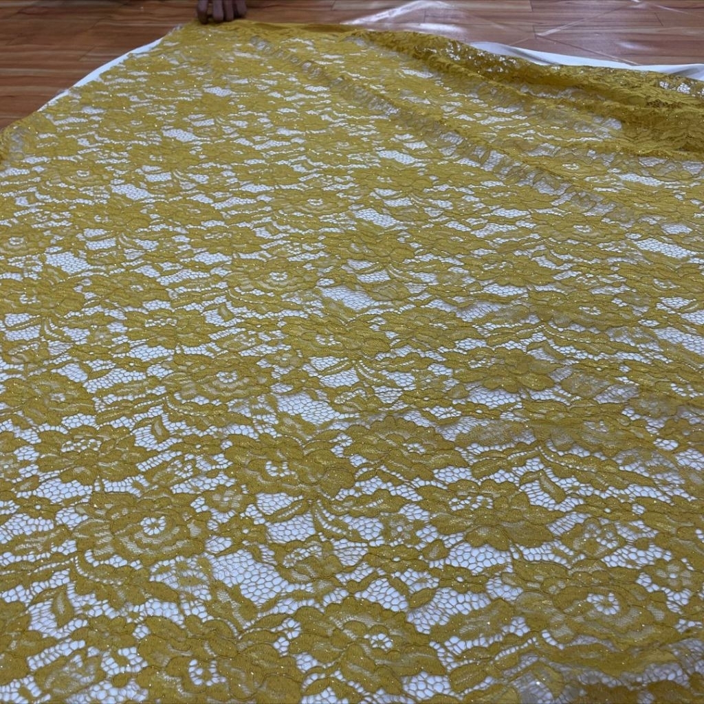 kain brukat eknik/kain brukat