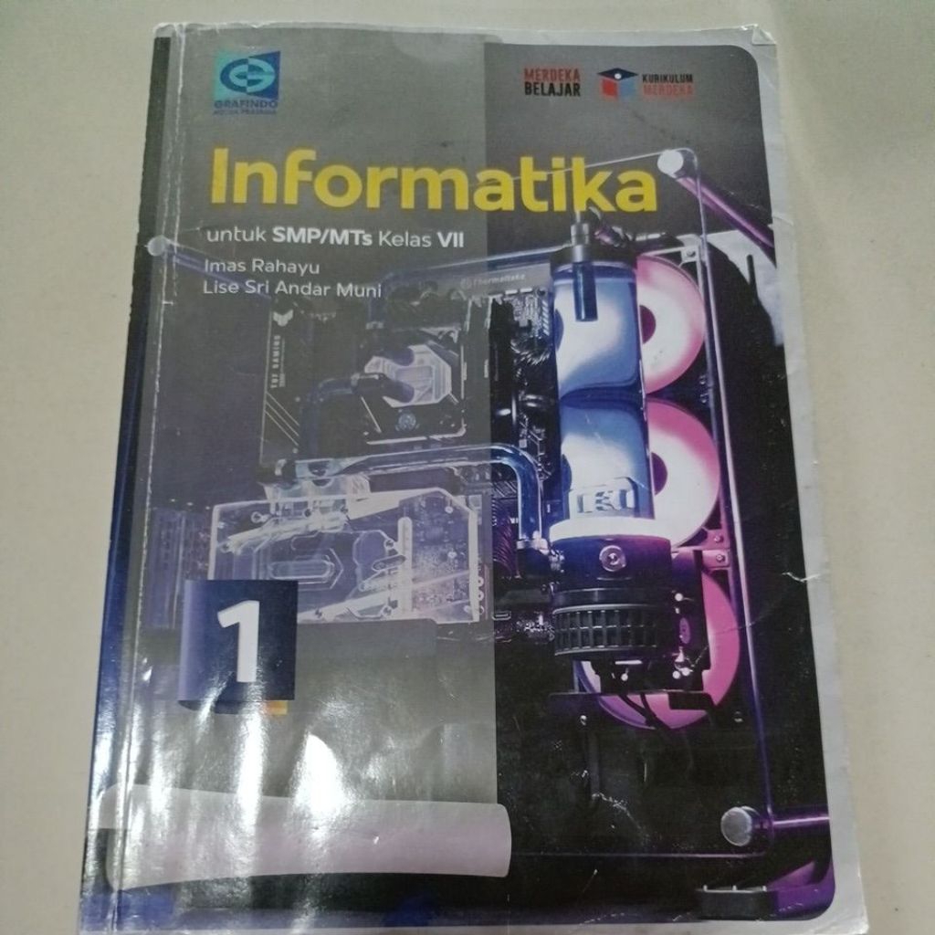 Buku bekas Informatika SMP kelas 7