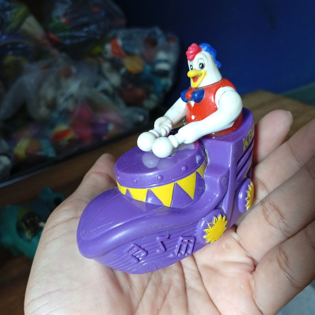 kfc toys chaki meal chaki drumband ship rare