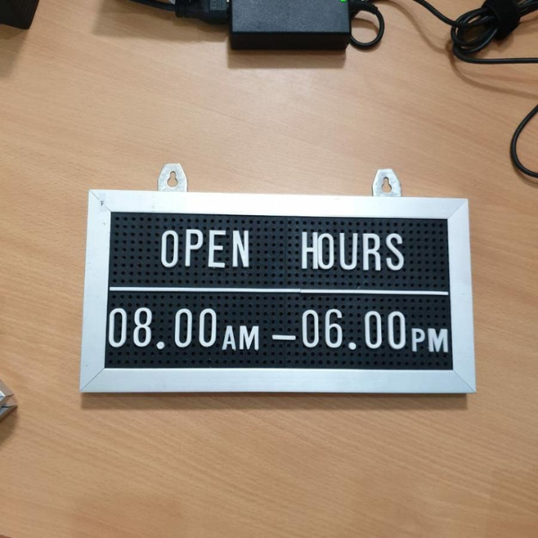 

PAPAN BUKA TUTUP/OPEN HOURS BOARD/OFFICE HOURS BOARD/MOVIBOARD F