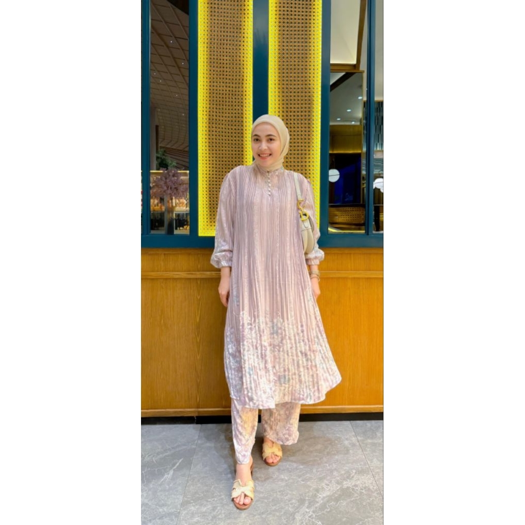 Setelan tunik midi  plisket premium bella