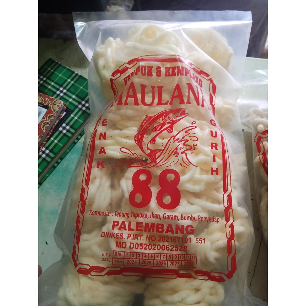 

kerupuk mawar