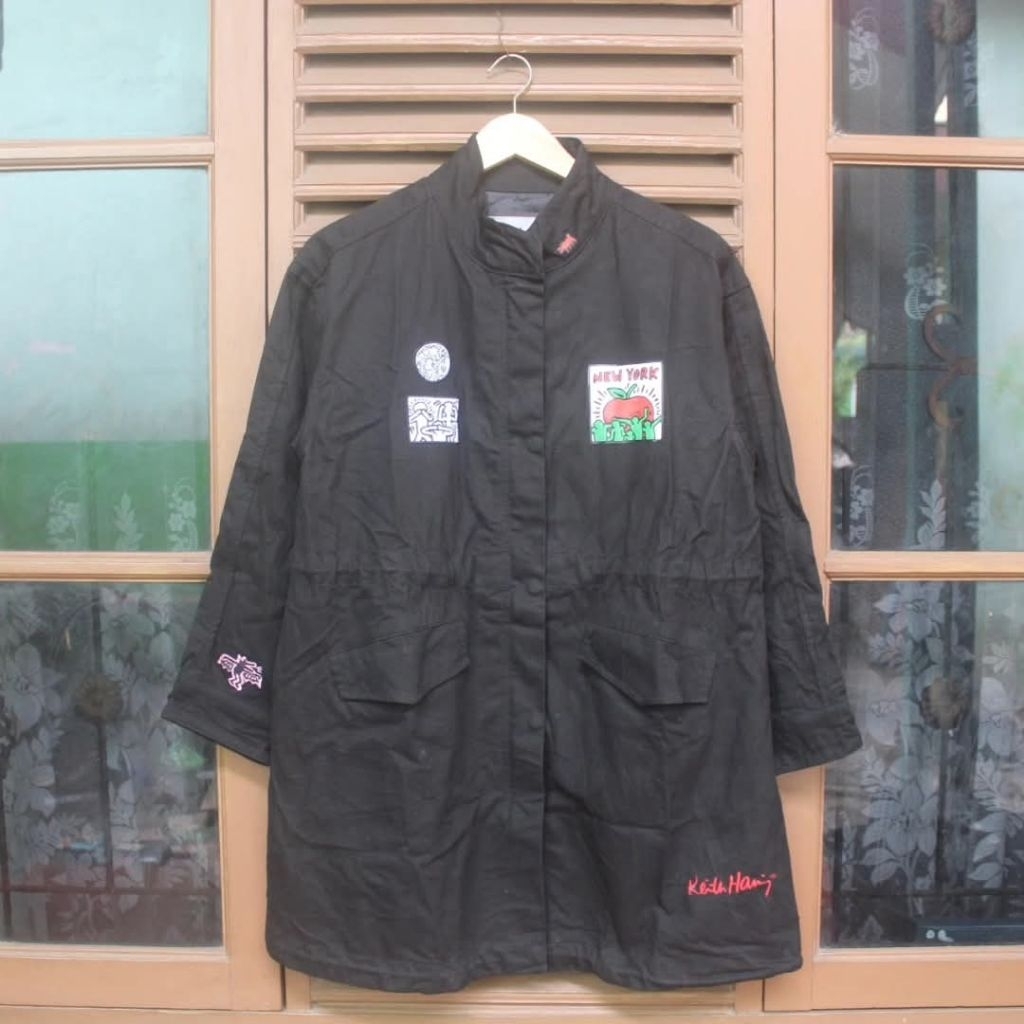 Jaket Parka Wanita Keith Haring