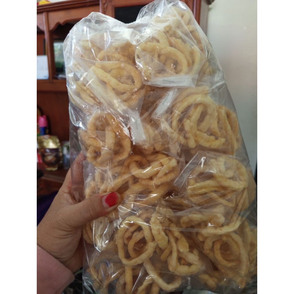 

klanting gurih khas Purwokerto 500gram