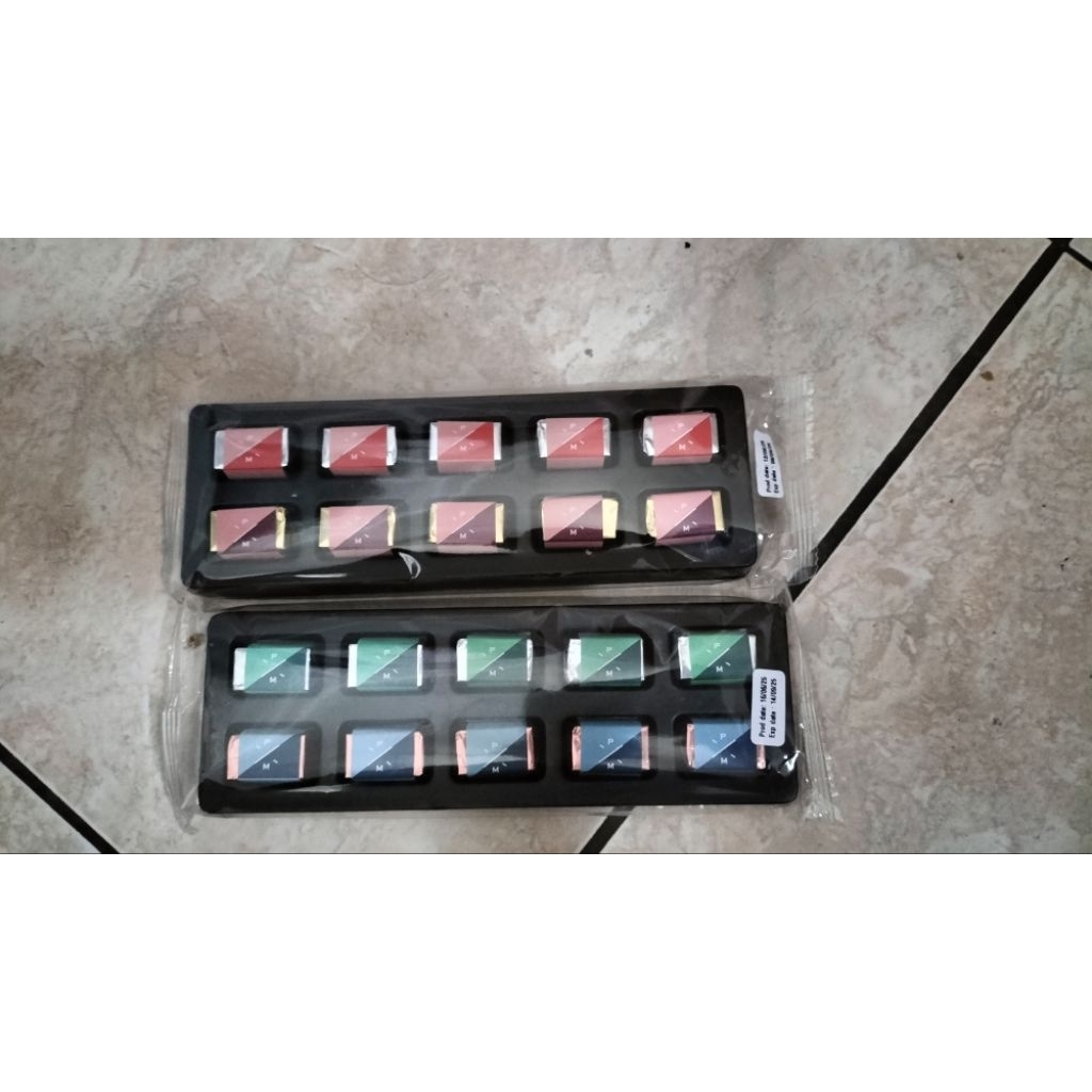 

COKLAT PIERRE MARCOLINI ISI 10 PCS