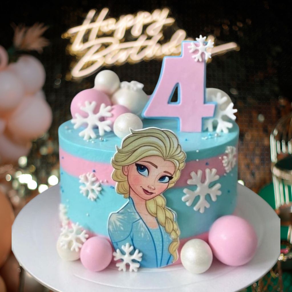 

chocho birthday cake