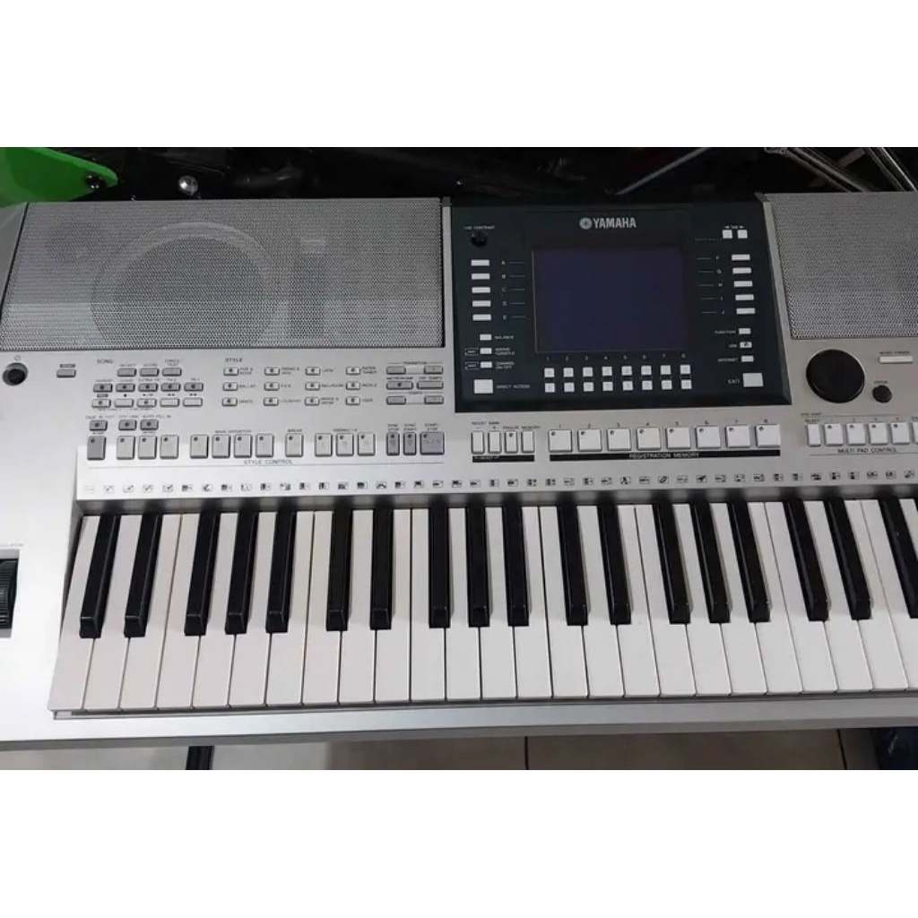 Keyboard yamaha Psr s710 second kualitas baru