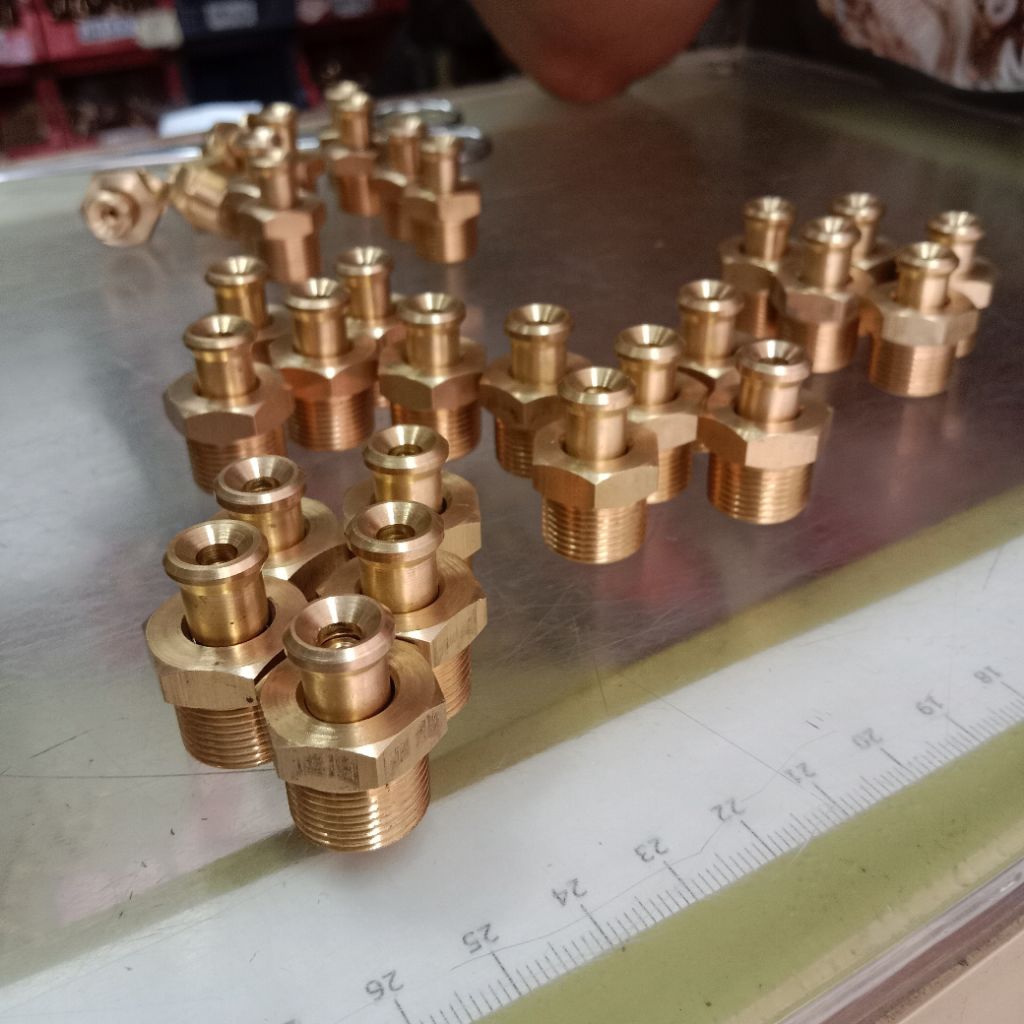 pentil selang angin drat 1/4" drat halus