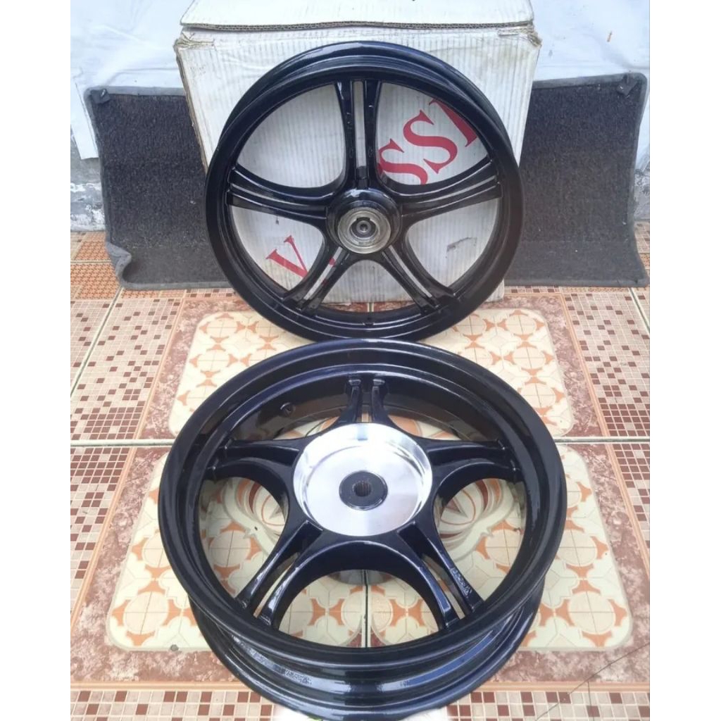 Velg V Rossi Old uk 215 400 Ring 14 Yamaha Mio Fino soul Nouvo