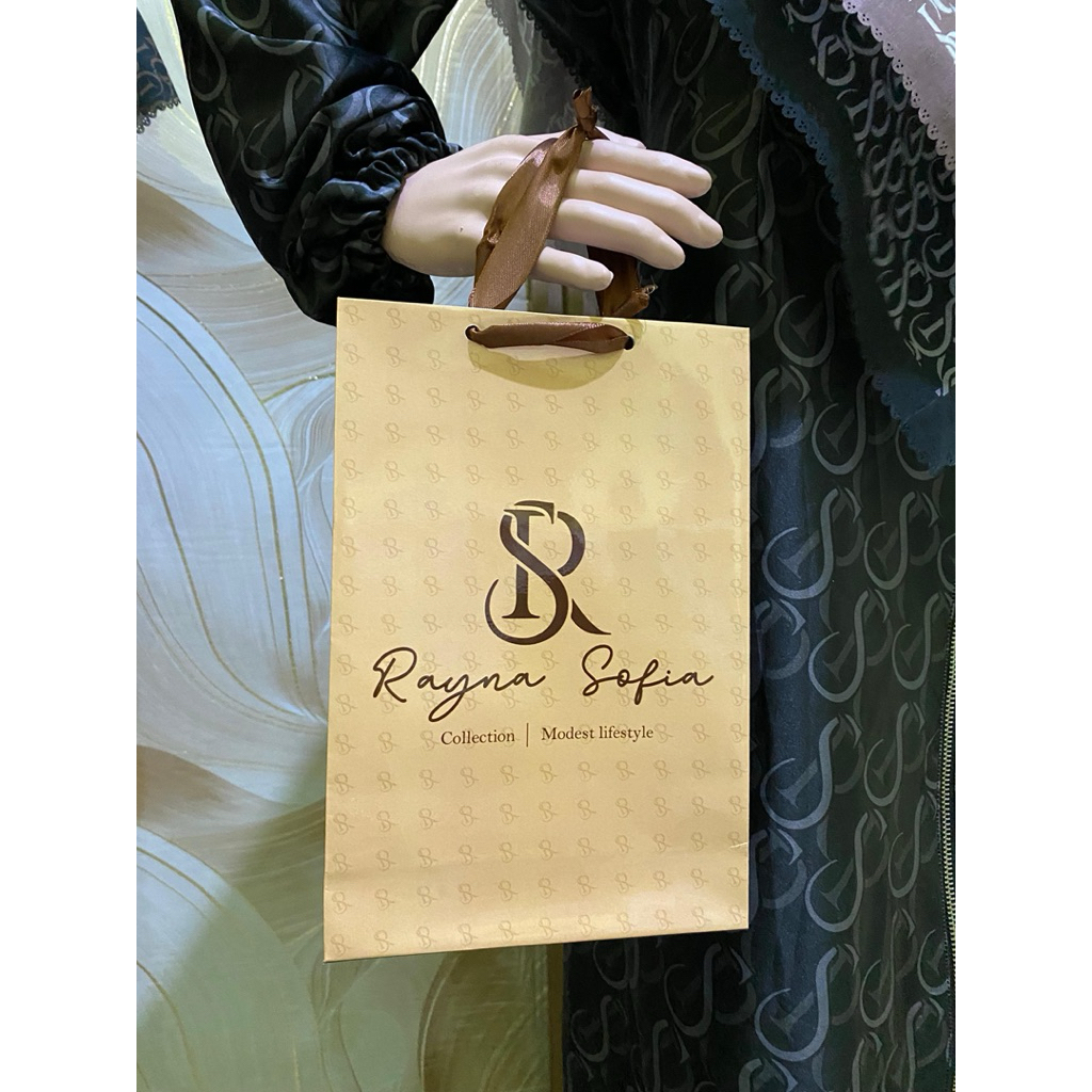 

RaynaSofia - Papper Bags