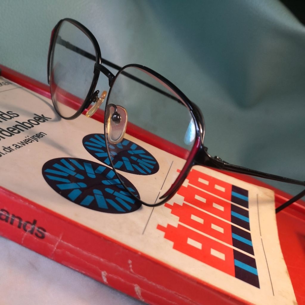 frame kacamata kenzo