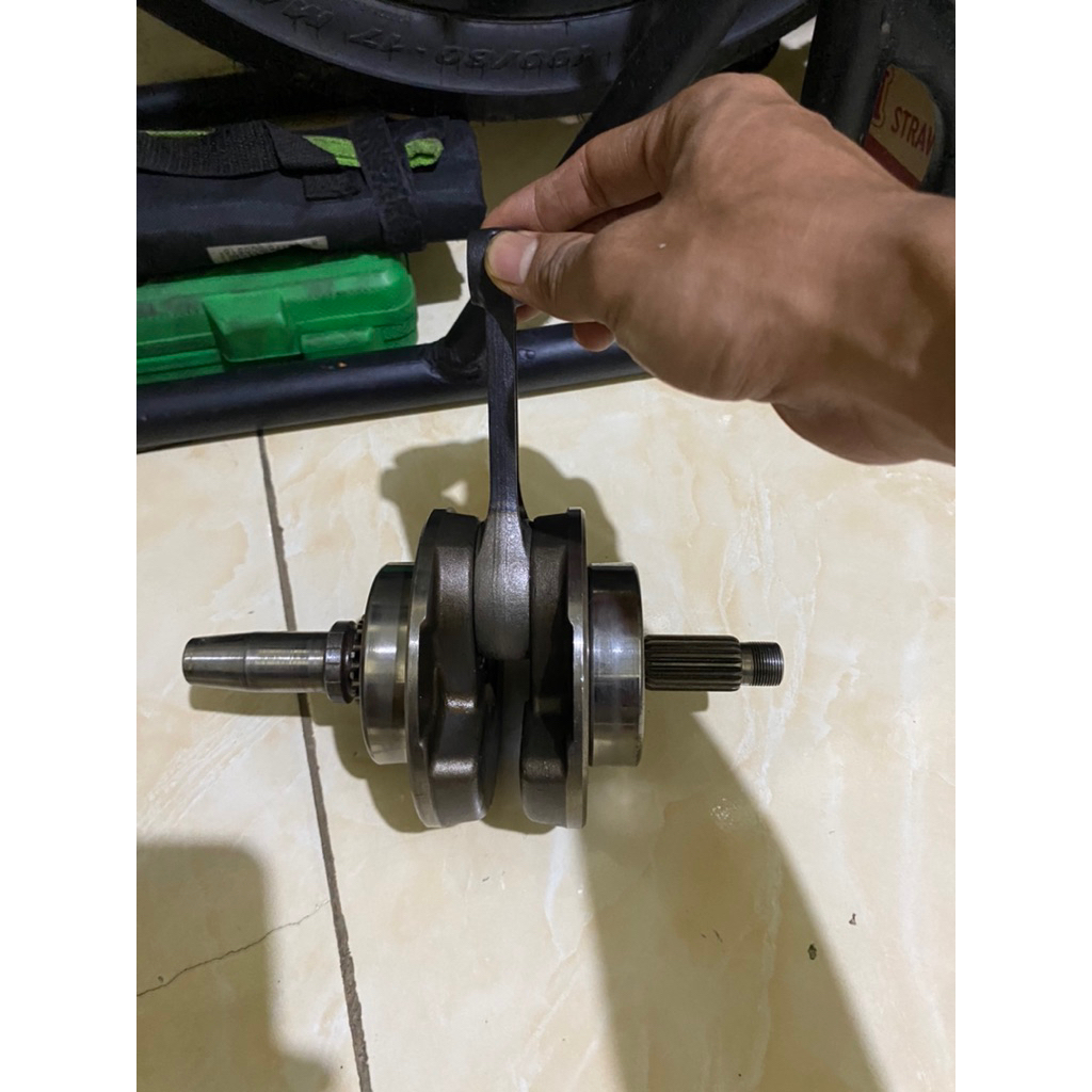 kruk as tiger revo 2006 standar